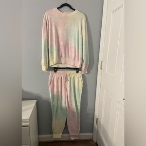 pastel sweat suit - gap